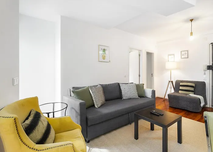 Whome Serenity: Entrecampos Terrace Haven *